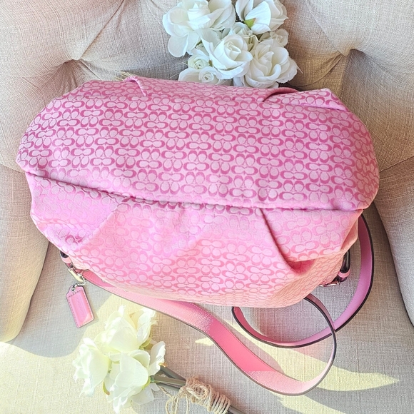 Coach Signature Jacquard Hobo Shoulder Bag Crossbody # 21041E ( Pink ) - Picture 7 of 16